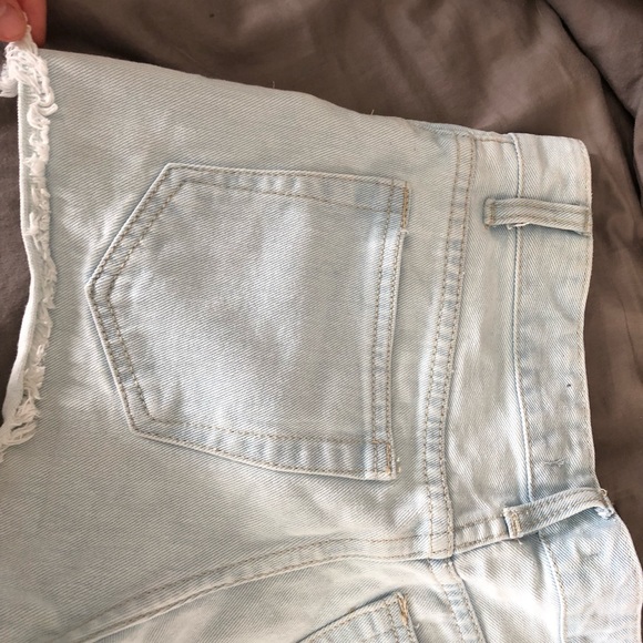 High waisted shorts!! - Picture 4 of 4